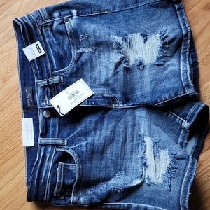 Judy blue Jean shorts size large fits 9/11